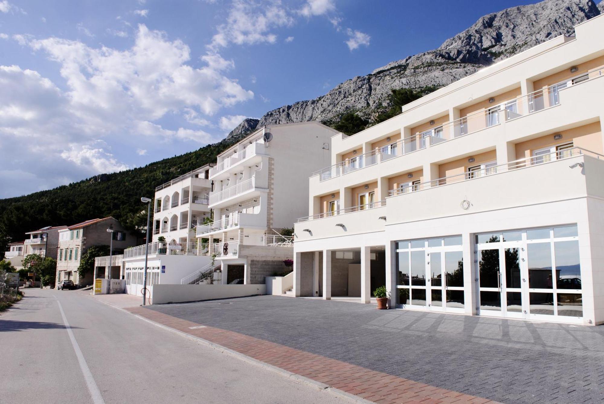 Villa Palloma Baska Voda Exterior photo